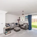 Bramhope Haven - New Next To Golden Acre Park - Pass The Keys *