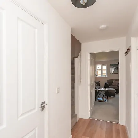 Bramhope Haven - New Next To Golden Acre Park - Pass The Keys לידס