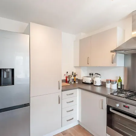 Bramhope Haven - New Next To Golden Acre Park - Pass The Keys * לידס