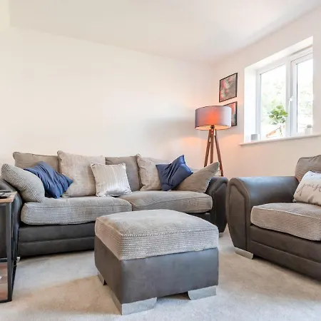 度假居 Bramhope Haven - New Next To Golden Acre Park - Pass The Keys 利兹