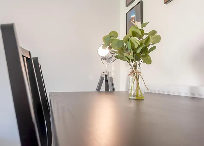 Bramhope Haven - New Next To Golden Acre Park - Pass The Keys